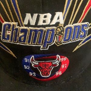 Meet your Posher, Leo